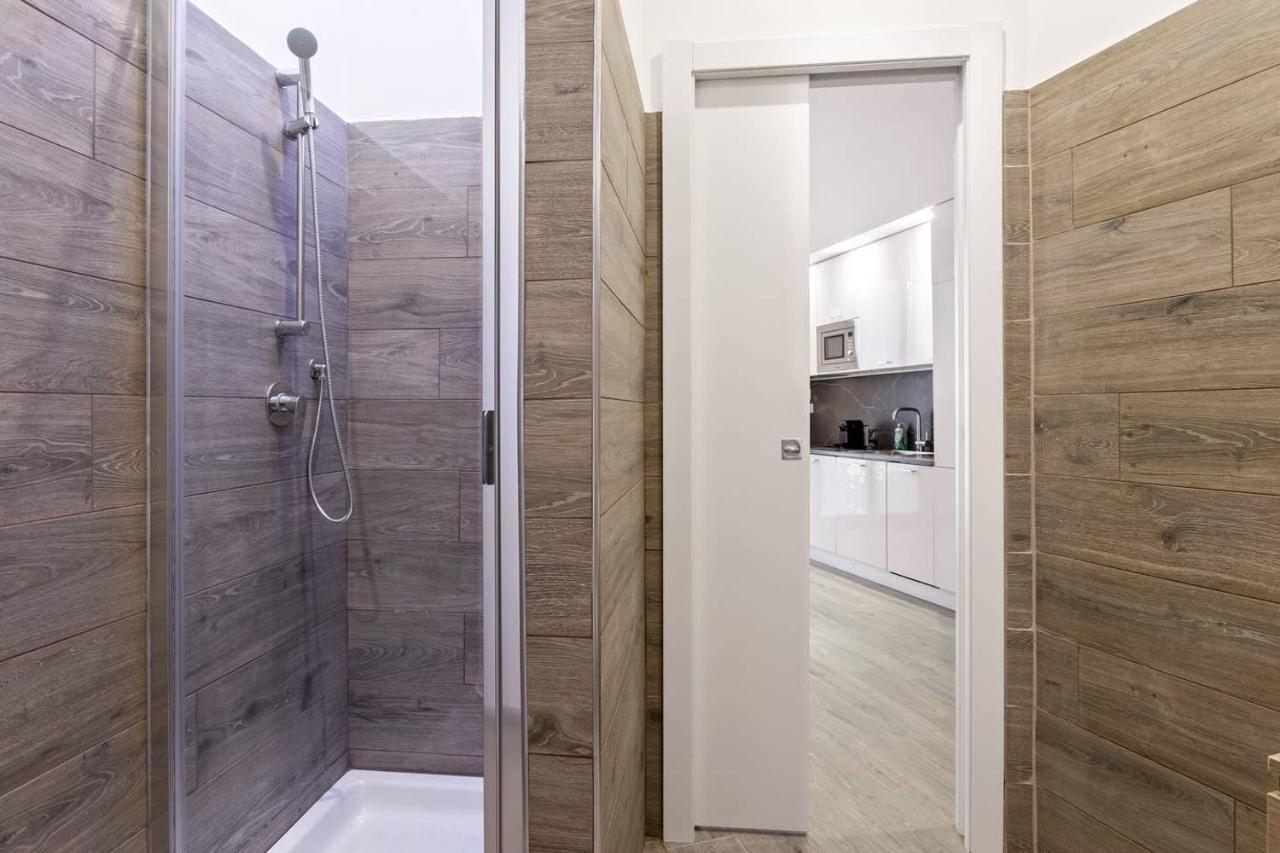 شقة Modern And New Flat In Duomo Area ميلان المظهر الخارجي الصورة